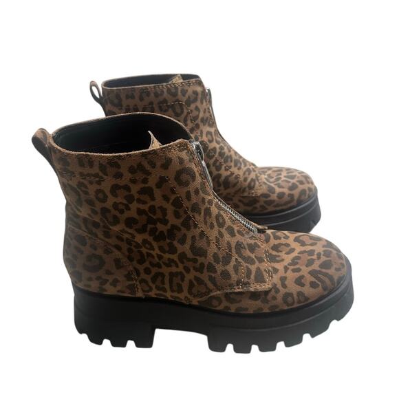 Gianni Bini All-Star Leopard Print Suede Zip Lug Sole Platform Booties Size 10 - Picture 1 of 8